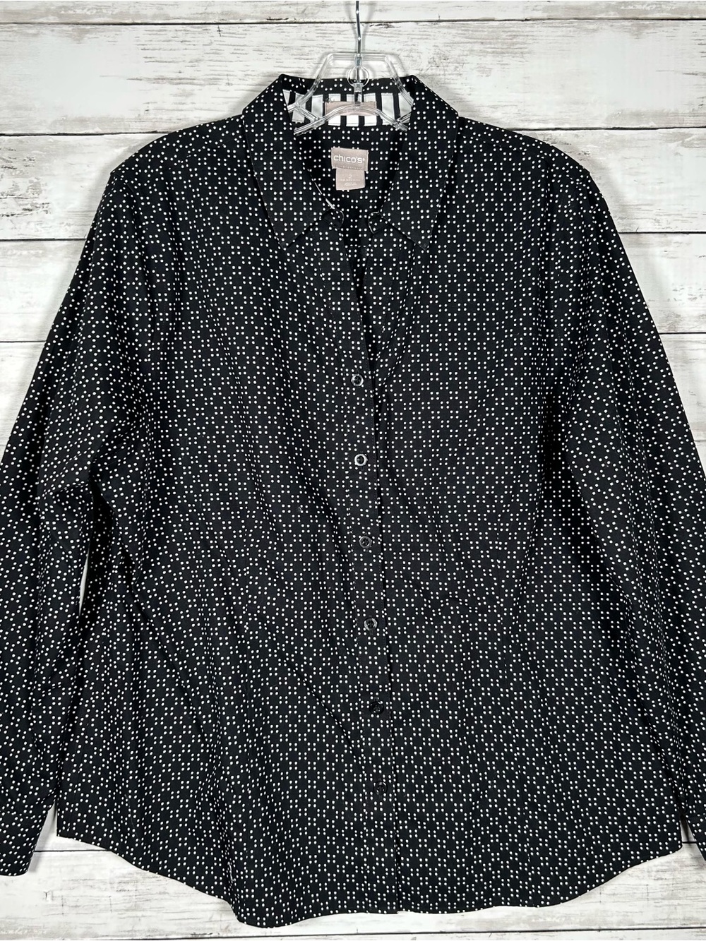 CHICO's No Iron Black Polka Dot Pattern Button Up Blouse Shirt Size 2= M 12/14